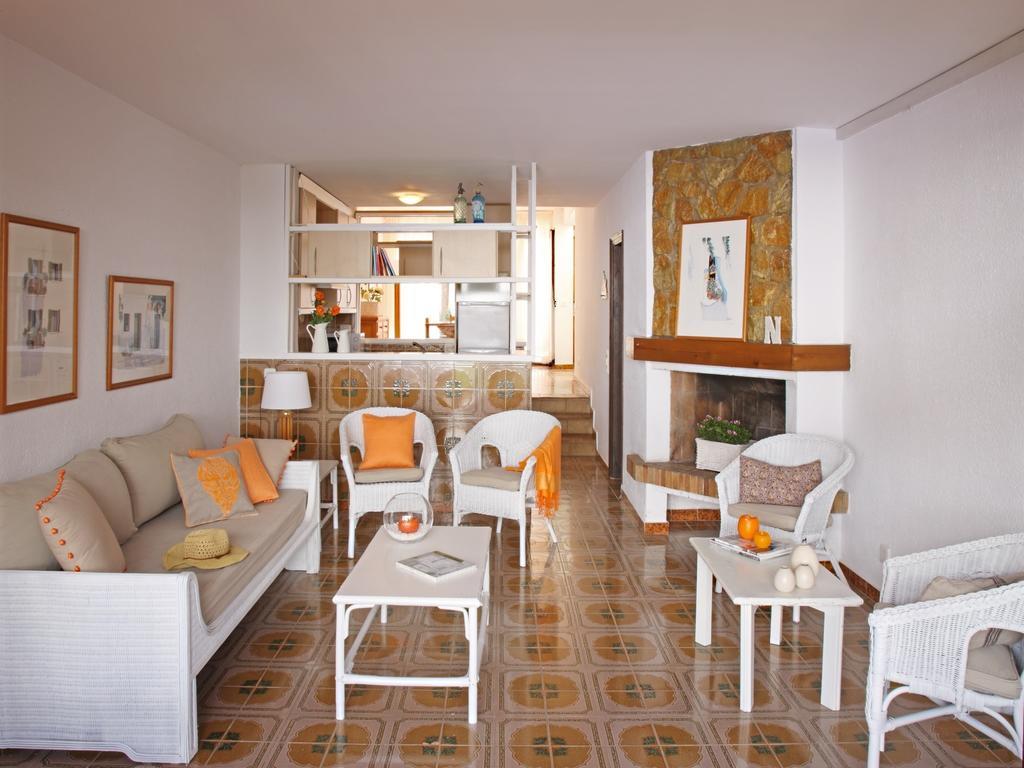 Casa Adosada En Platja De Pals By Apartaments Golf Room photo